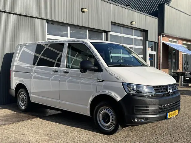 Volkswagen Transporter 2.0 TDI L1H1 150pk DSG automaat Euro 6 Airco Cruise controle Trekhaak 1e eige...