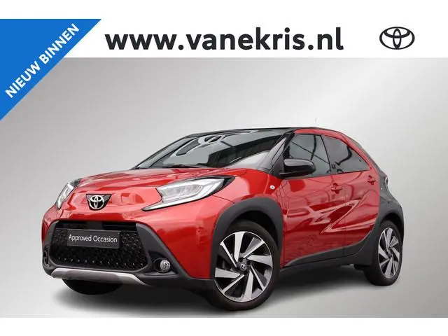 Toyota Aygo X 1.0 VVT-i S-CVT Envy Automaat, Parkeersensoren