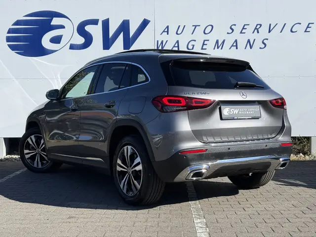 Mercedes-Benz GLA-klasse 250 e Business Solution Luxury Limited | Trekhaak | Pano | Ambient Light |...