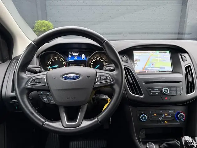 Ford Focus 1.0 Trend Edition ✓2e Eigenaar✓Navi✓Trekhaak✓Clima✓Cruise✓Pdc✓Lm velgen✓101pk✓N.A.P✓Apk t...