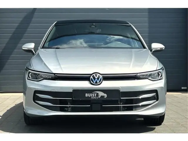 Volkswagen Golf 1.5 eHybrid 50 Edition PANO 9958KM! 1e eig.! NL-auto!