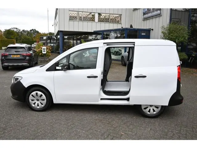 Mercedes-Benz Citan 110 CDI L1 Pro Dubbele schuifdeuren, Apple Carplay / Android Auto, Camera