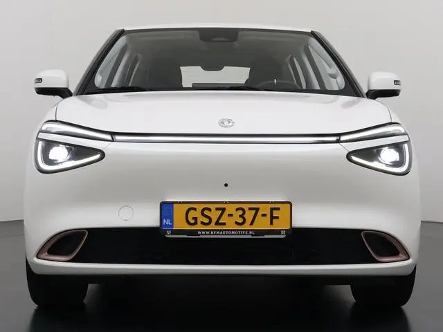 Dongfeng Box
