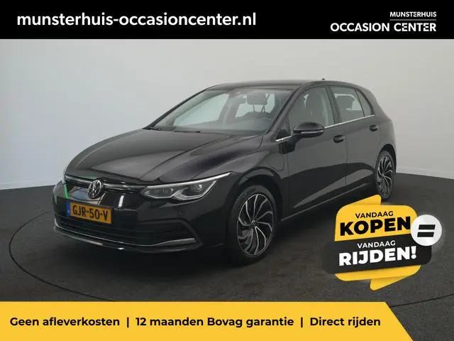 Volkswagen Golf 1.4 eHybrid GTE - RIJKLAARPRIJS - Adaptive Cruise Control - Elektrische stoelen - El...