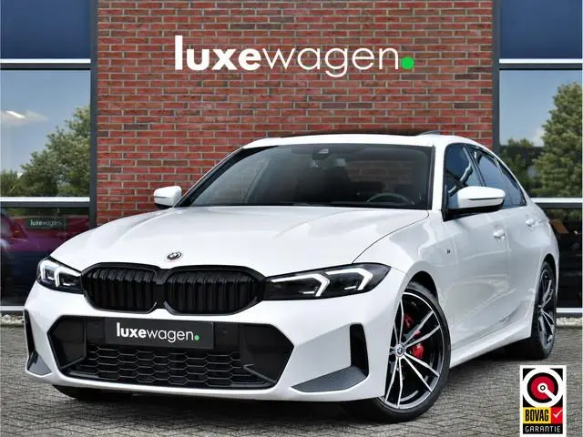 BMW 3-serie 330d M-Sport Pro Pano H/K HUD El-zetels Parelmoer-wit!