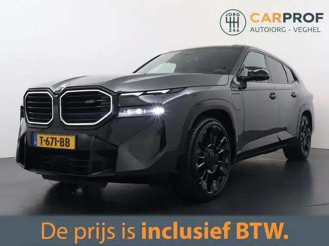 BMW XM