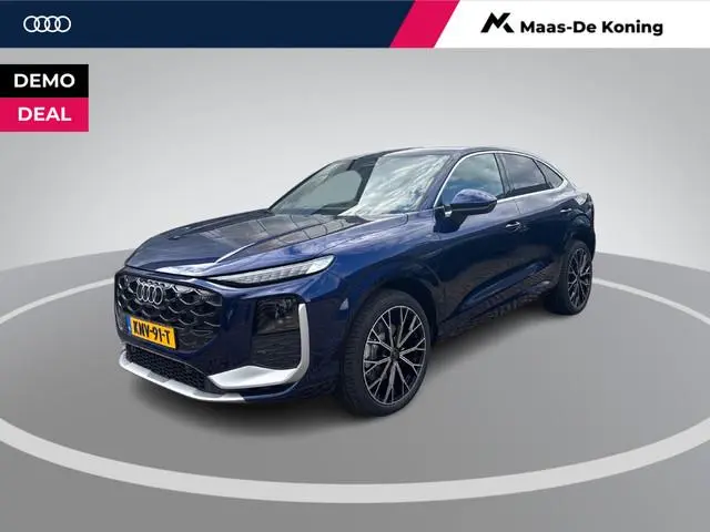 Audi Q3 Sportback 1.5 e-hybrid S edition · Tech Plus · Audi Phone box · 20" Velgen · Privacy glas