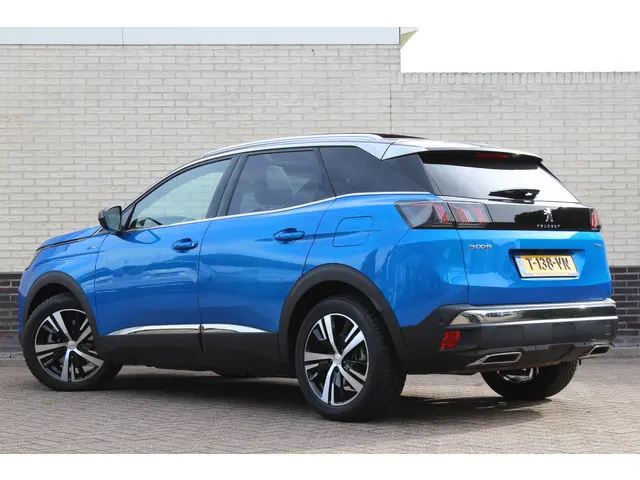 Peugeot 3008 1.6 HYbrid 225 GT | Panoramadak | All-season | BLIS | Adaptieve Cruise | Navigatie