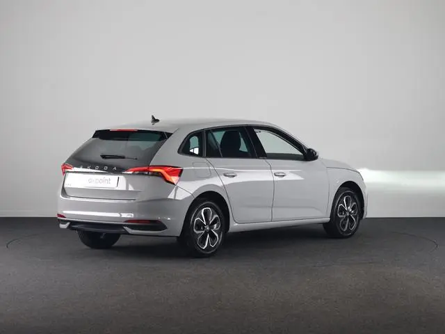 Skoda Scala Edition 1.0 TSI 115pk DSG-7 | Stoel- en stuurverwarming | Travel Assist | Draadloos lade...