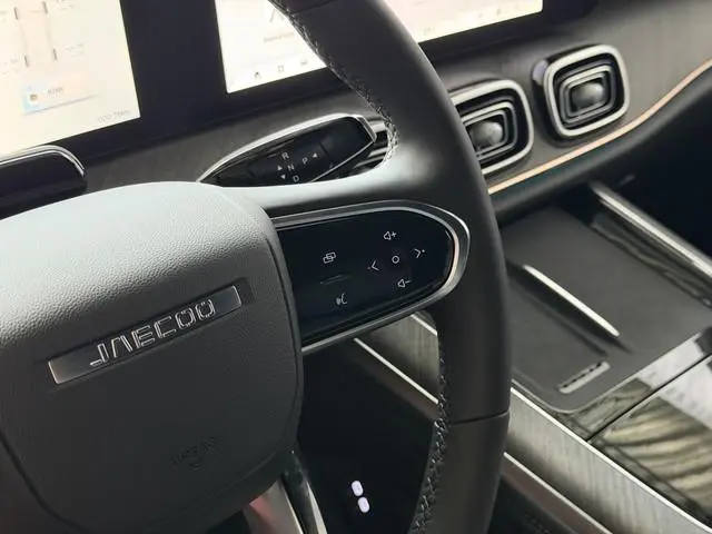 Jaecoo 8