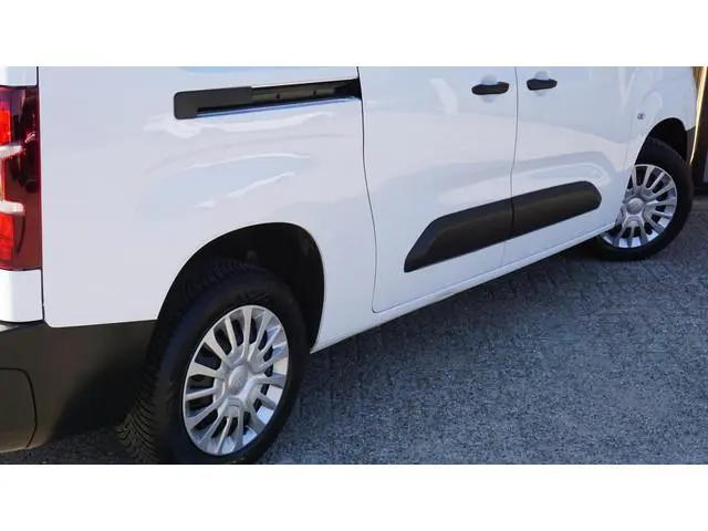 Toyota pro-ace