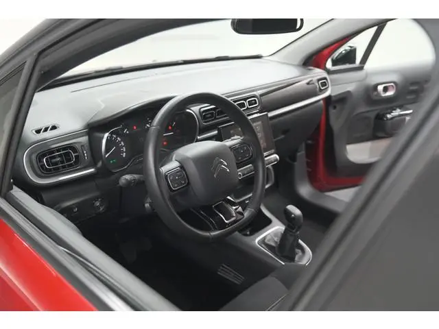 Citroen C3 PureTech 82 S&S Shine | Camera | Apple Carplay | Parkeersensoren | 16 Inch Velgen