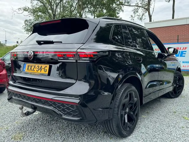 Volkswagen Tiguan 1.5 eHybrid plug in R-LINE SPORT LEDER/HEAD-UP/TREKHAAK/CAMERA****