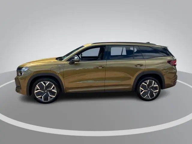 Škoda Kodiaq Sportline Business 1.5 TSI PHEV 150 kW/204PK | Dynamic Chassis Control | Head-up displa...