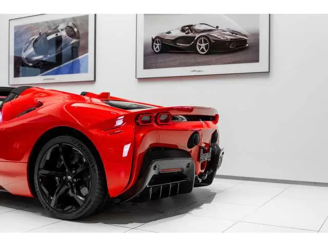 Ferrari SF90 Spider