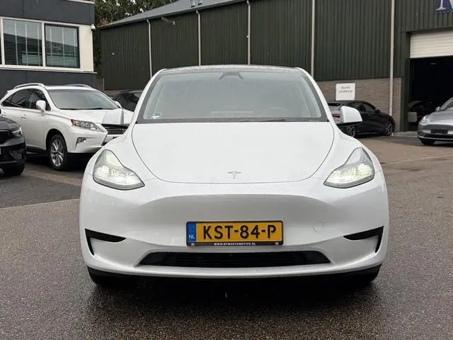 Tesla Model Y RWD 58 kWh SOH 95% | HW4 computer | BTW VERREKENBAAR | TESLA FABRIEKSGARANTIE TOT 01-2...