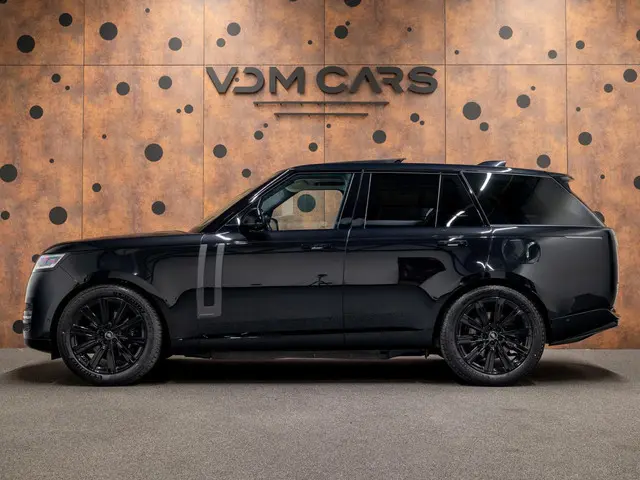 Land Rover Range Rover 3.0 P550e Autobiography PHEV | Koelbox | Trekhaak | Vierwielbest. | Shadow Pa...