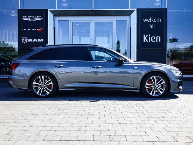 Audi A6 Avant 55 TFSI e quattro Competition