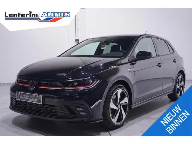 Volkswagen Polo 2.0 TSI GTI Apple Carplay IQ.Light Stoelverwarming Private glass ACC PDC V+A