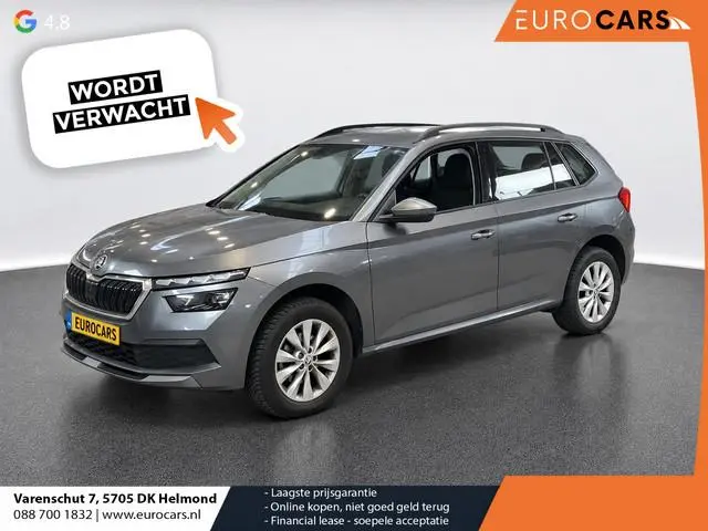 Skoda Kamiq 1.0 TSI 110pk DSG Ambition Navigatie Apple CarPlay Android Auto Parkeerhulp achter Adapt...