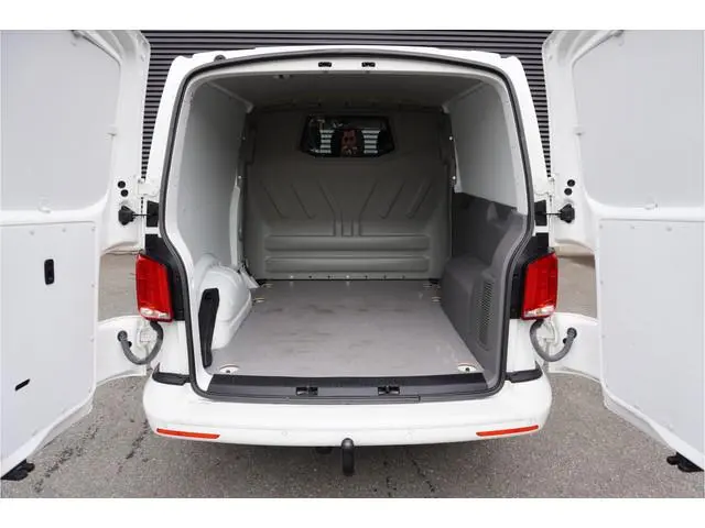 Volkswagen Transporter 150 PK Automaat Dubbele Cabine 2x schuifdeur ACC Apple Carplay Standkachel St...