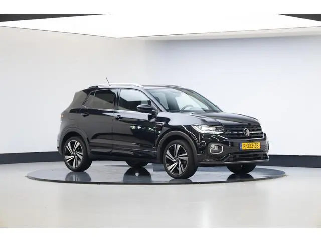 Volkswagen T-Cross 1.0 TSI R-Line | Camera | Licht en zicht-Pakket | Multimedia-Pakket |