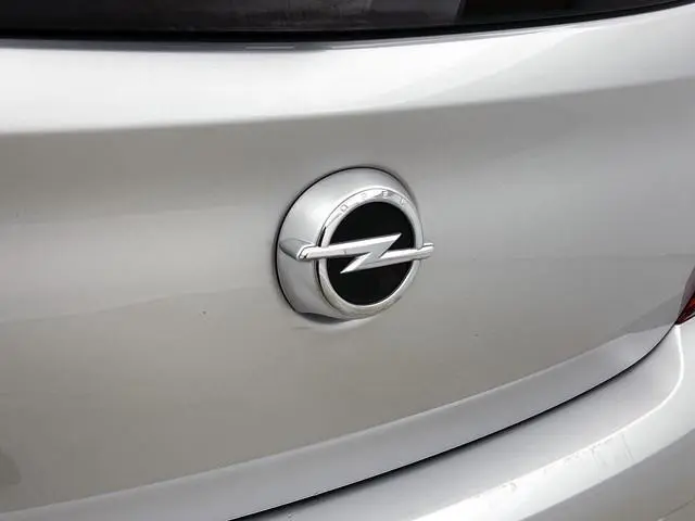 Opel KARL