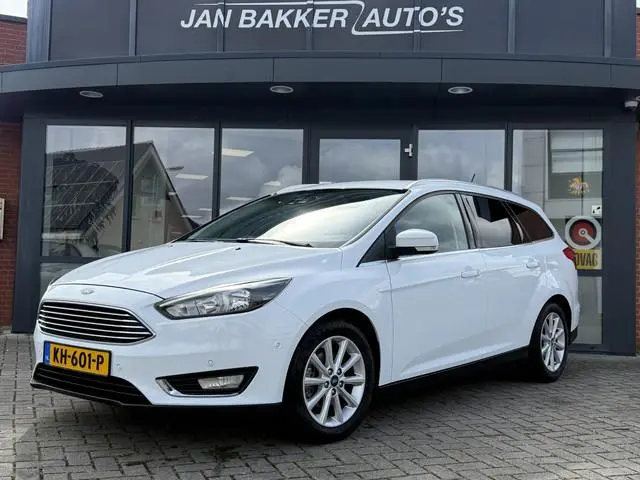 Ford Focus Wagon 1.0 Titanium ✅ Stoel + stuur verw ✅ half leer ✅ trekhaak ✅