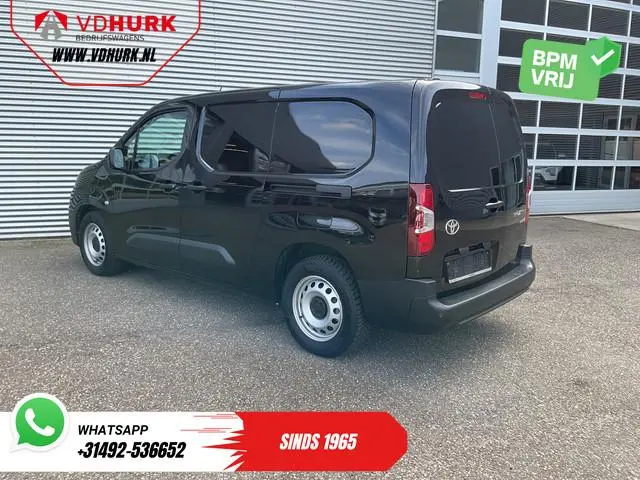 Toyota e-ProAce City 50 kWh 320 km WLTP L2 3Pers./ LED/ Standkachel/ Snellader/ 2x Schuifdeur/ Airco...