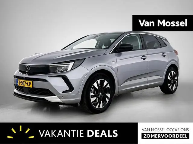 Opel Grandland 1.2 Turbo Level 3 | Stoelverwarming |