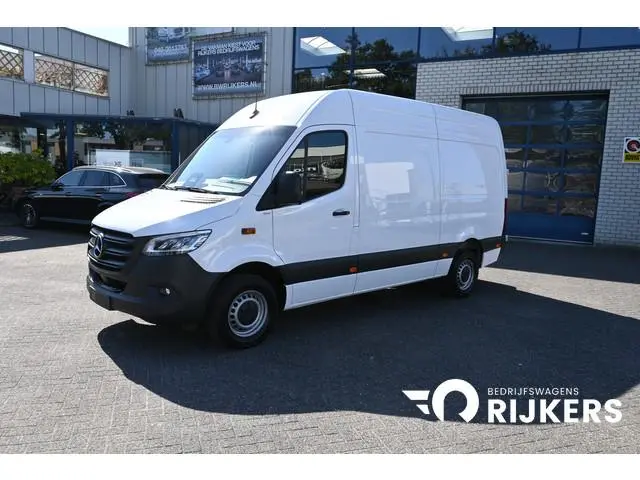 Mercedes-Benz Sprinter 317 CDI L2H2 Pro HD LED, Geveerde stoel, Winterpakket, Etc.
