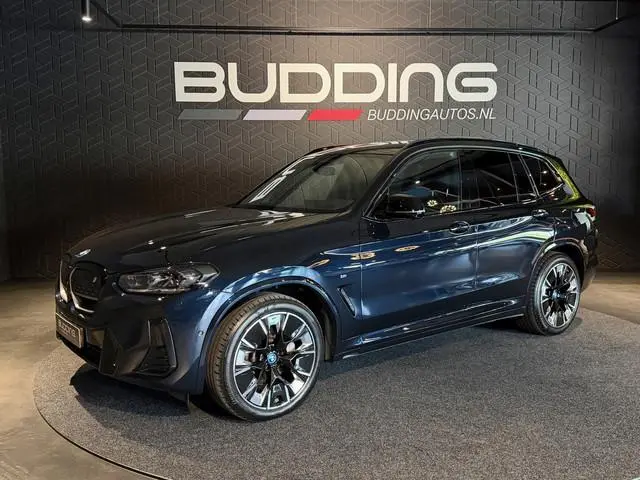 BMW iX3 High Exe 80 kWh | M-sport | Pano | Laser