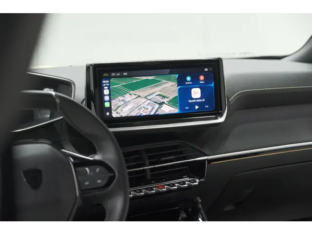 Peugeot e-2008 EV GT 50 kWh | 11 KW Laadfunctie | 360 Camera | Dodehoekdetectie | Apple Carplay