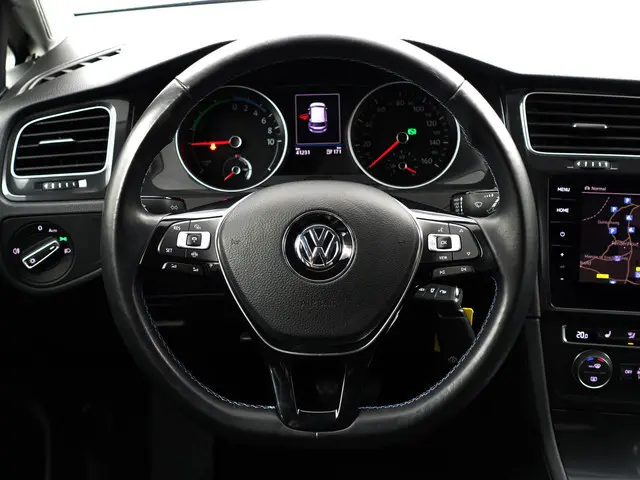 Volkswagen e-Golf