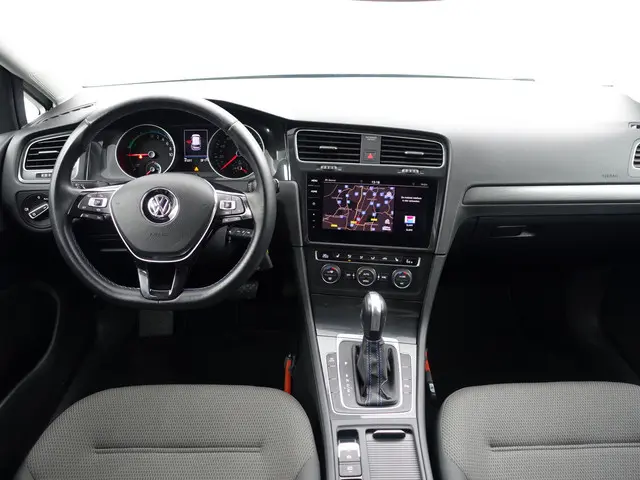 Volkswagen e-Golf