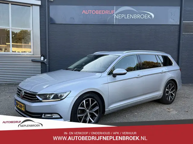 Volkswagen Passat Variant 1.4 TSI ACT Comfortline Business Clima,Navi,18inch,trekhaak Bj 2018 Dealer onderhouden !!