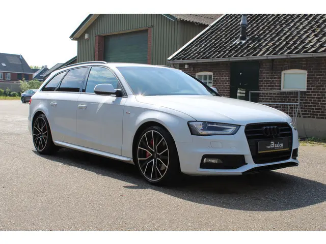 Audi A4 Avant 2.0 TFSI Sport Edition S-LINE LEER NAVI XENON ORG NL 191000KM!!!