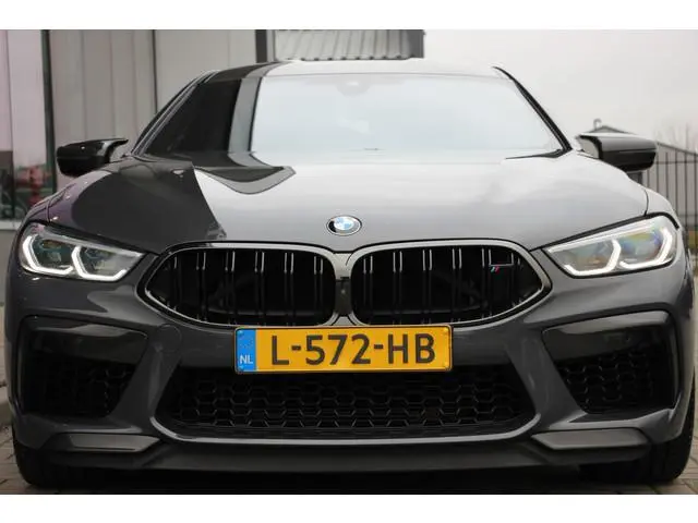 BMW M8