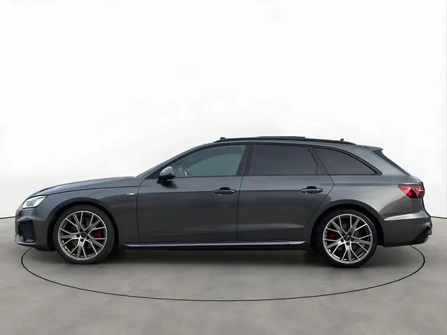 Audi A4 Avant 35 TFSI 3X S-Line Pano Head-UP 360 Camera Dode-Hoek