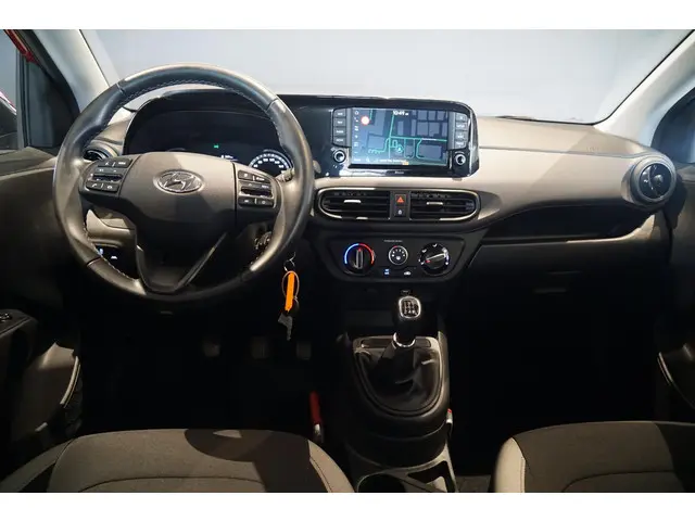 Hyundai i10 1.0 Comfort Smart + CAMERA / CARPLAY / NAVIGATIE