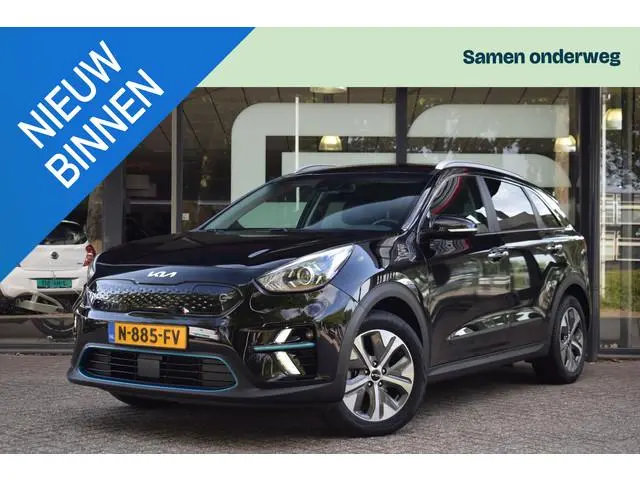 Kia e-Niro Edition 64 kWh |3-FASE|WARMTEPOMP|CAMERA|