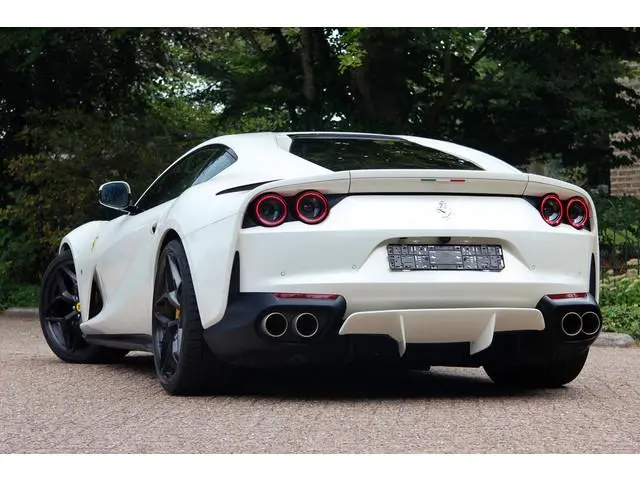 Ferrari 812 Superfast