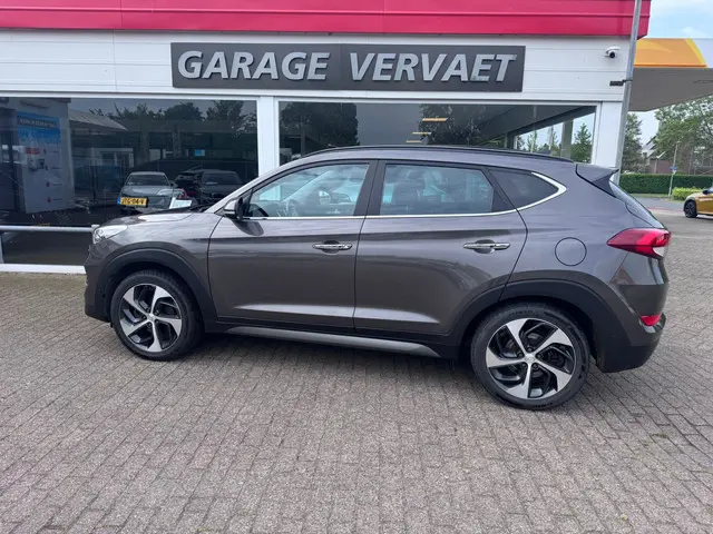 Hyundai Tucson 1.6 T-GDi Premium 4WD