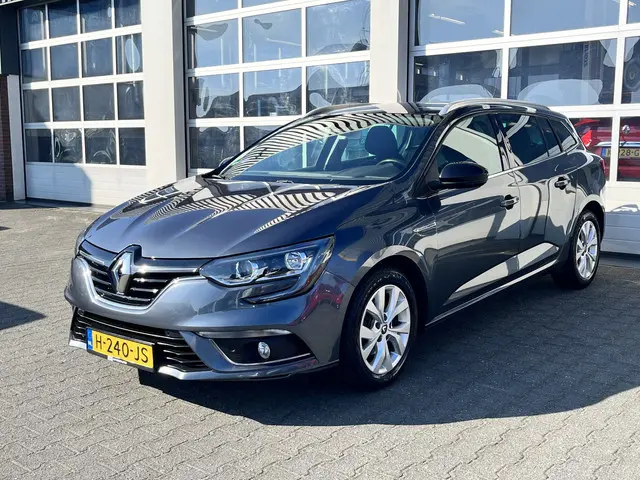 Renault Mégane Estate 1.3 TCe Limited Airco Trekhaak Parkeerhulp voor en achter Getint glas vanaf B-...