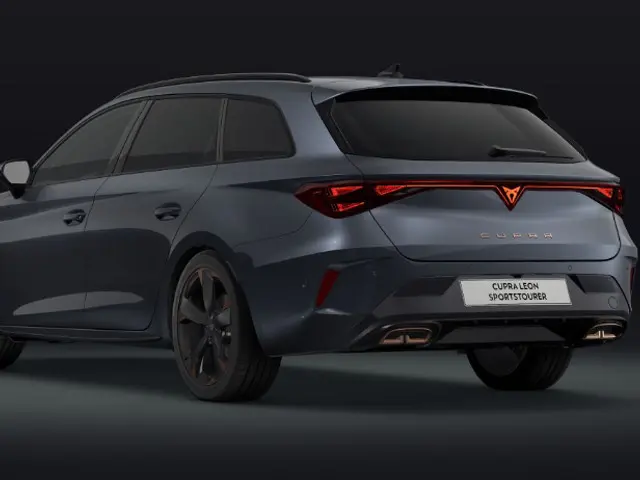 CUPRA Leon Sportstourer 1.5 TSI e-Hybrid Business Dynamic Design HERWAARDERING € 4.000.- Inruilpremi...