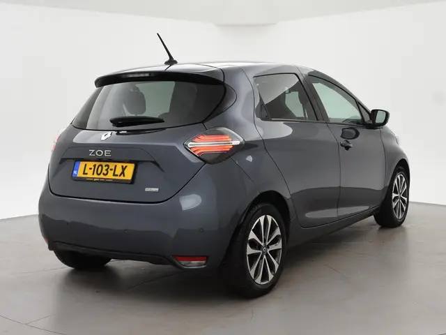 Renault ZOE R135 INTENS 52 kWh ACCU EIGENDOM + APPLE CARPLAY | LED | CAMERA