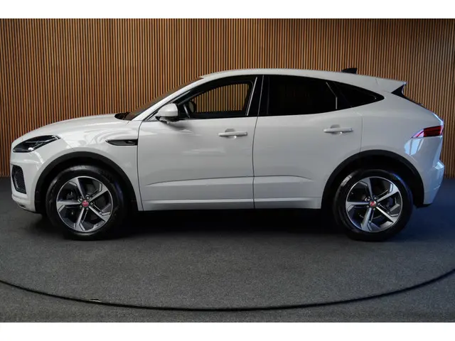 Jaguar E-PACE 1.5 P160 R-Dynamic SE Leer ACC 360° Meridian Navi Keyless Entry & Go Elektr. bedienbar...