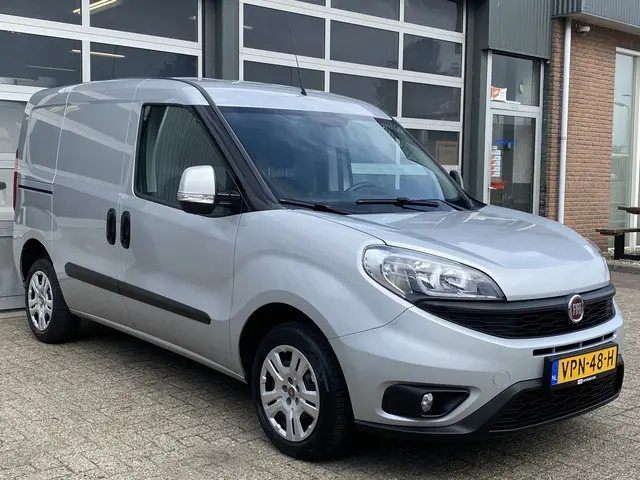 Fiat Doblò Cargo 1.3 MJ L1H1 SX 20x op voorraad Btw en Bpm vrij Airco Cruise controle Navigatie Tussenschot Parkeerhulp achter 1e eigenaar Ex overheid Euro 5 Marge