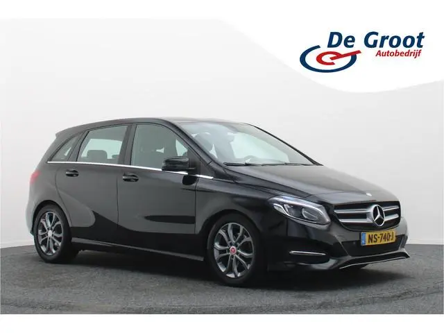 Mercedes-Benz B-klasse 180 Business Solution Camera, Navigatie, Stoelverwarming, Cruise, PDC