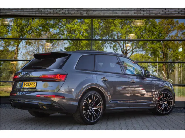 Audi Q7 60 TFSI e quattro Pro Line S Competition , Panoramadak, Adap. cruise, Trekhaak, Bang&Olufsen...